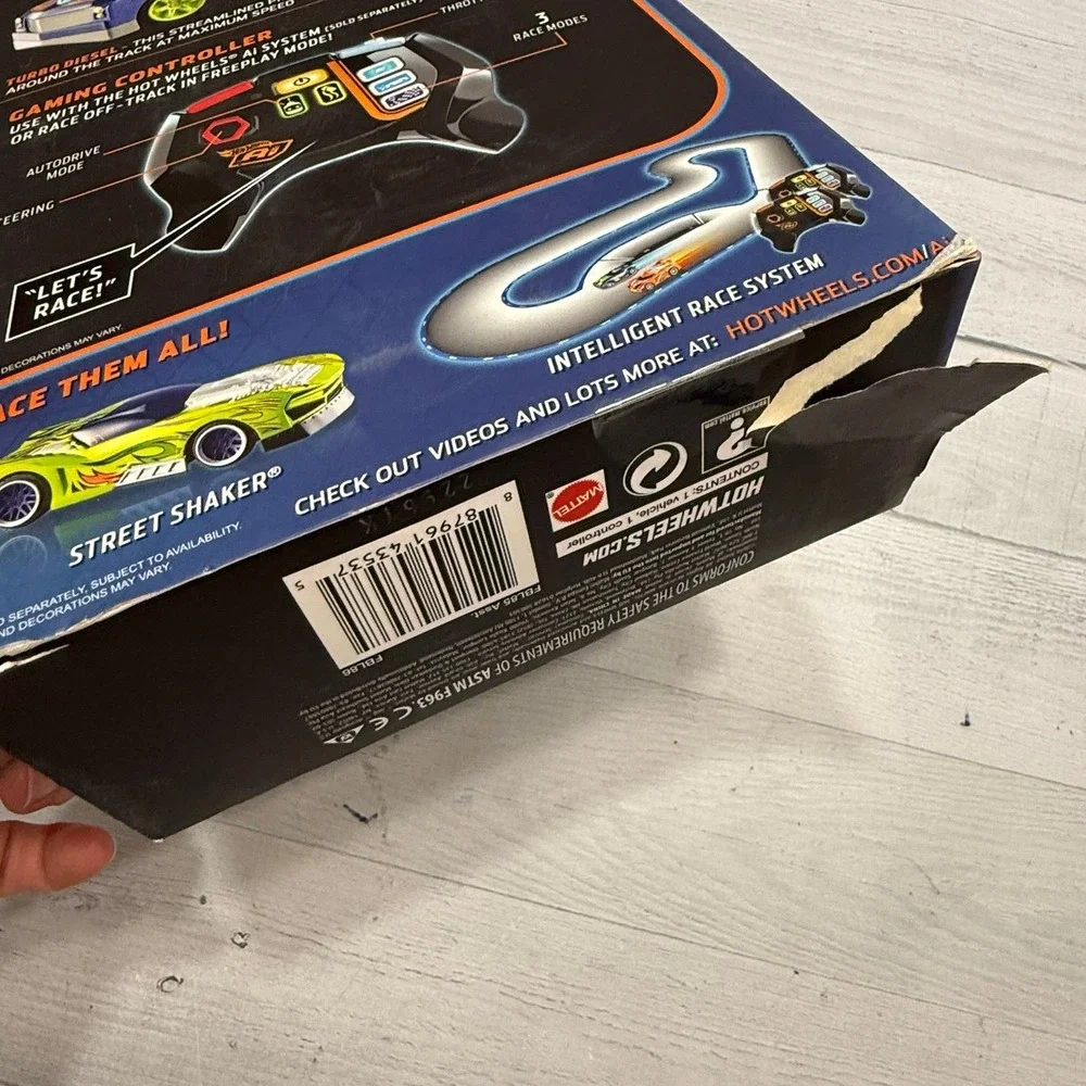 HOT WHEELS Ai‎ Smart Cars TURBO DIESEL Car & Controller NEW